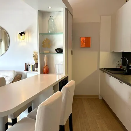 T2 Pieds Dans L'eau Santa Giulia 维琪奥港